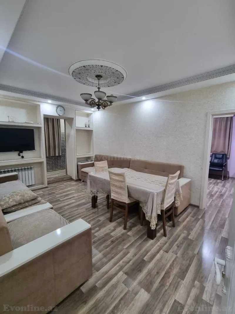 Bakı, Binəqədi r., Biləcərida 3 otaqlı mənzil satılır