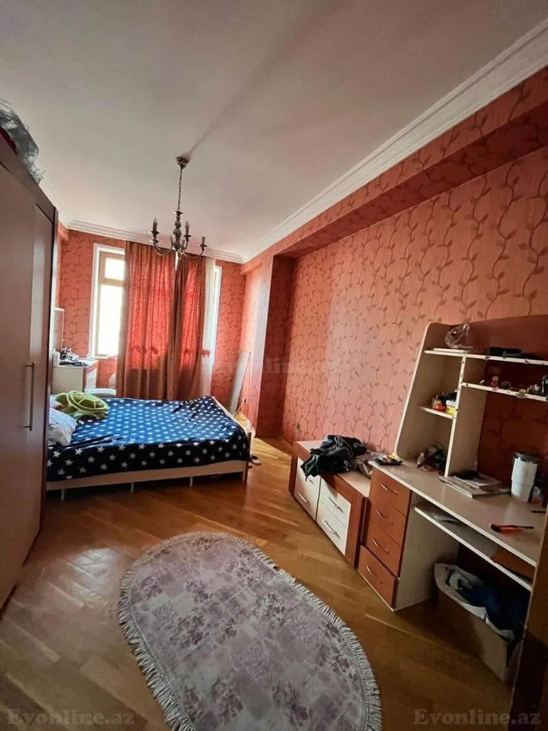 Kirayə verilir 3 otaqlı Mənzil Yeni tikili 115 m² Badamdar