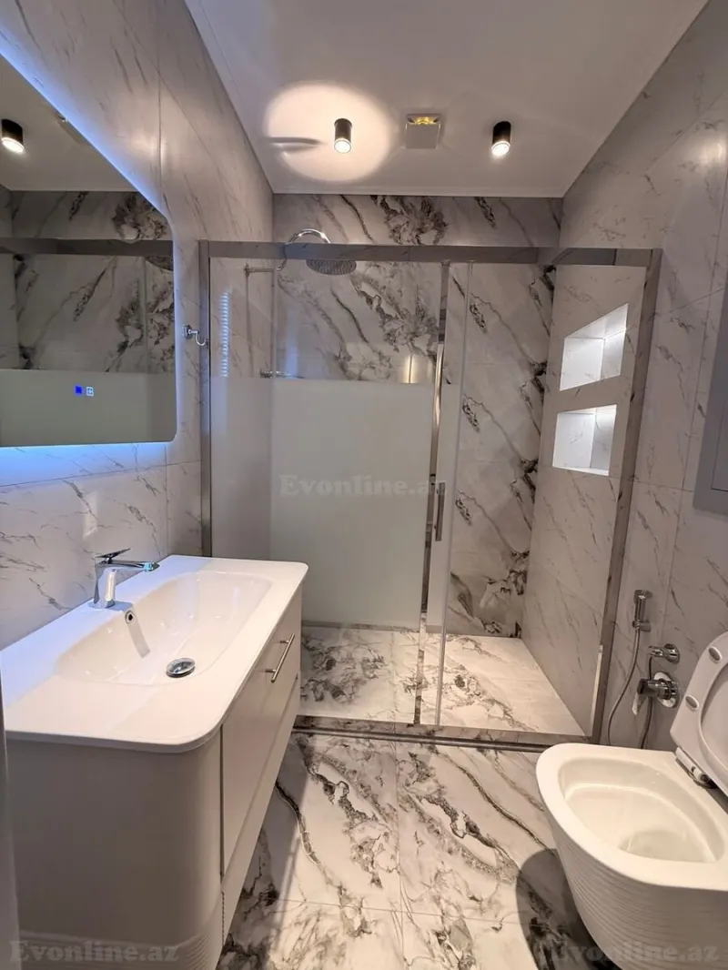 Satılır 4 otaqlı Mənzil Yeni tikili 117 m² 28 May m. - şəkil 7