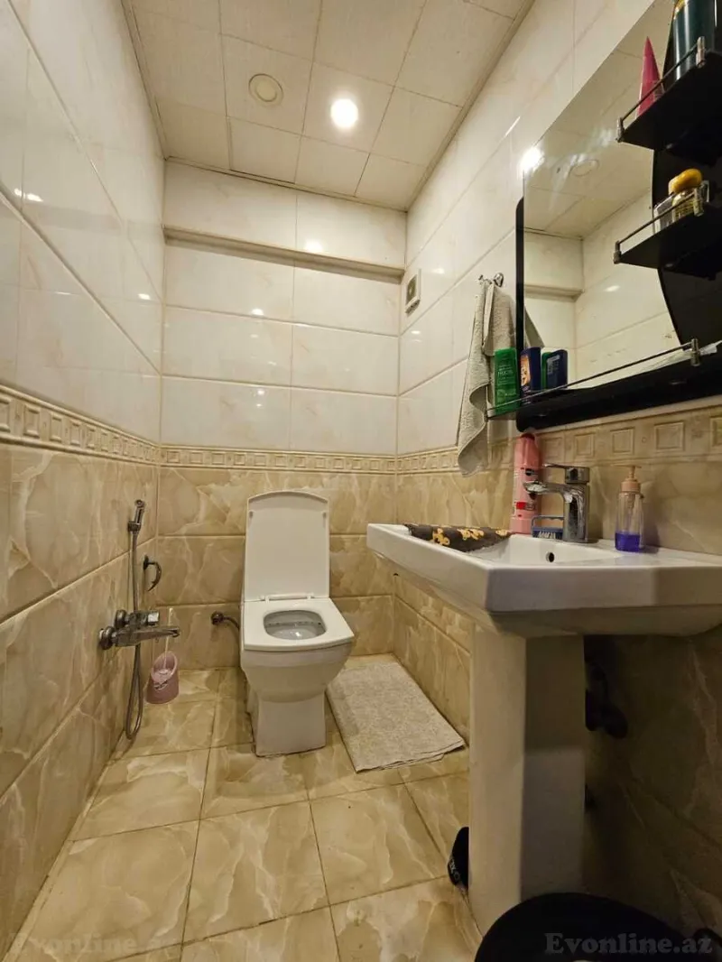 Satılır 3 otaqlı Mənzil Köhnə tikili 70 m² Gəncə - şəkil 6