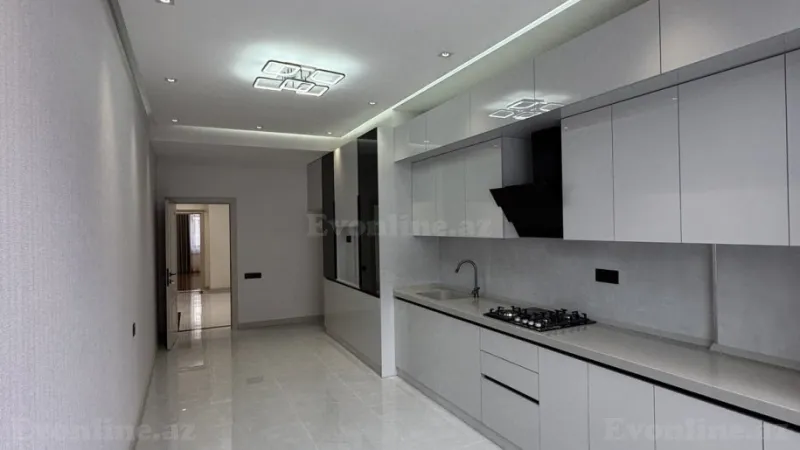 Satılır 3 otaqlı Mənzil Yeni tikili 148 m² Xalqlar Dostluğu m. - şəkil 2