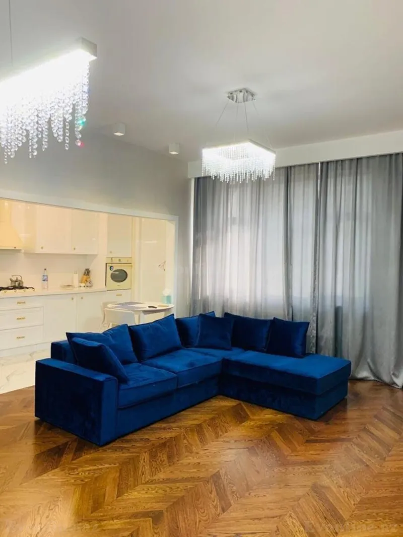 Satılır 3 otaqlı Mənzil Yeni tikili 92 m² 28 May m. - şəkil 3