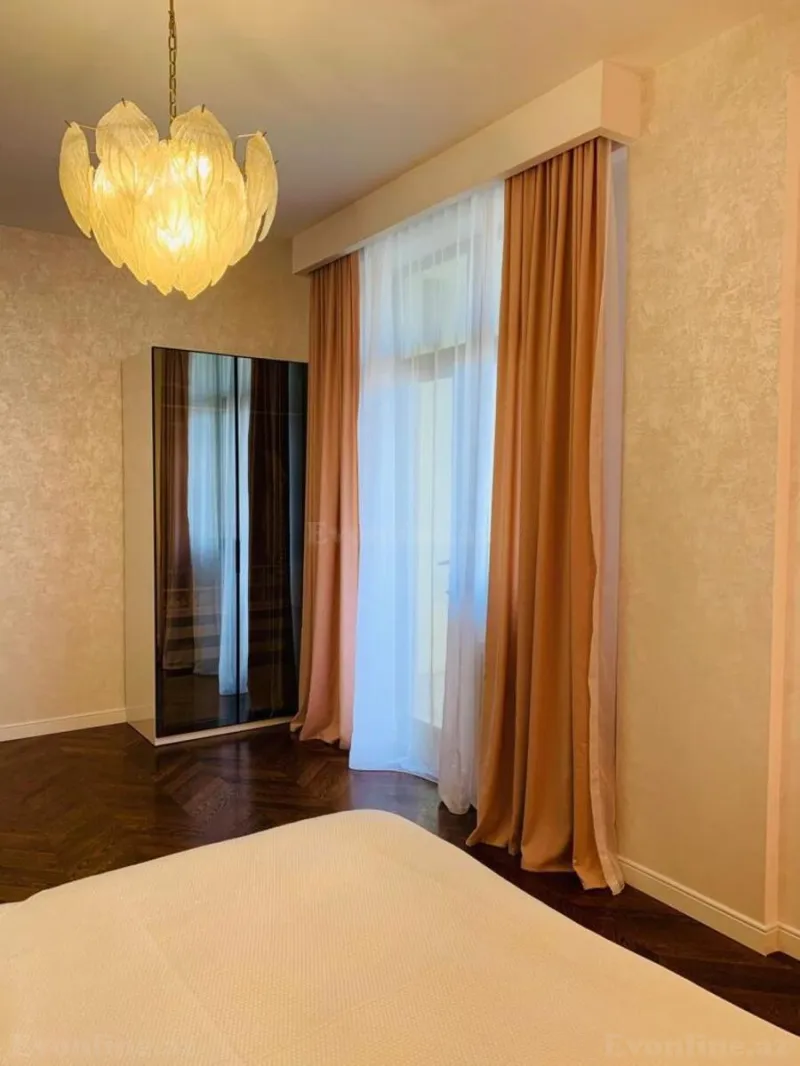 Satılır 3 otaqlı Mənzil Yeni tikili 92 m² 28 May m. - şəkil 8