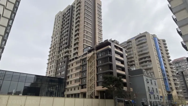 Satılır 3 otaqlı Mənzil Yeni tikili 92 m² 28 May m. - şəkil 17