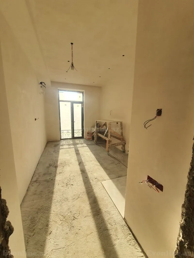 Satılır 4 otaqlı Mənzil Yeni tikili 135 m² Xətai r. - şəkil 2