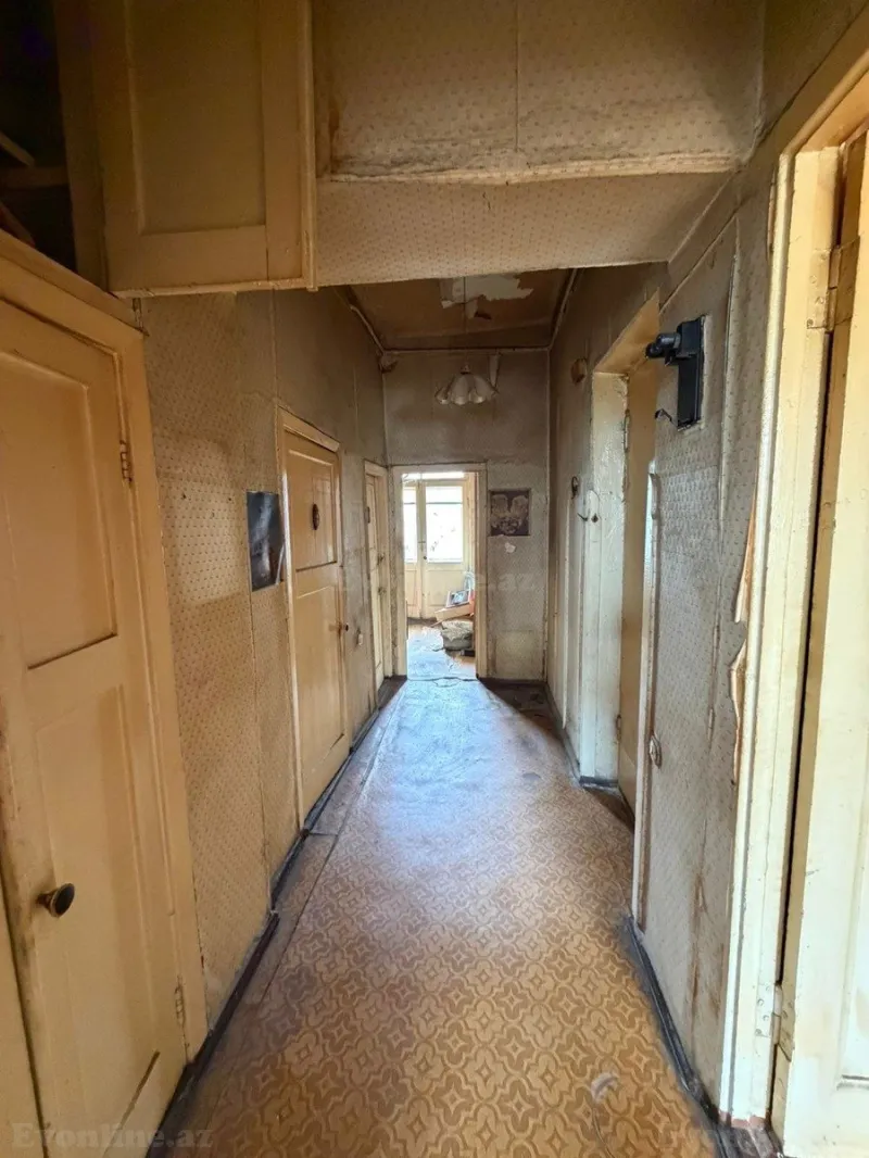 Satılır 2 otaqlı Mənzil Köhnə tikili 65 m² Nəsimi r. - şəkil 5