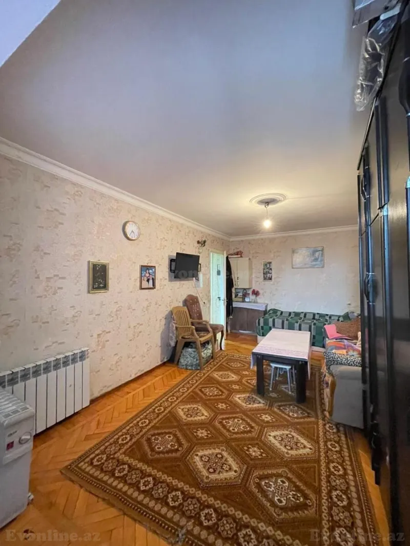 Satılır 3 otaqlı Mənzil Köhnə tikili 63 m² Yasamal