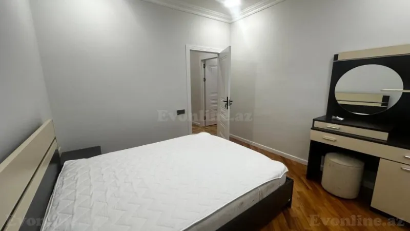 Kirayə verilir 2 otaqlı Mənzil Yeni tikili 65 m² İnşaatçılar m. - şəkil 15