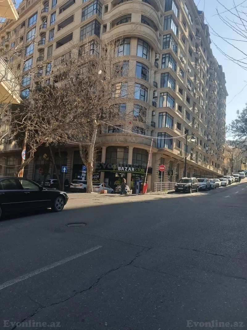 Satılır 3 otaqlı Mənzil Köhnə tikili 65 m² Sahil m. - şəkil 9