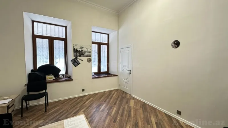 Kirayə verilir Ofis 75 m² Böyükşor - şəkil 6