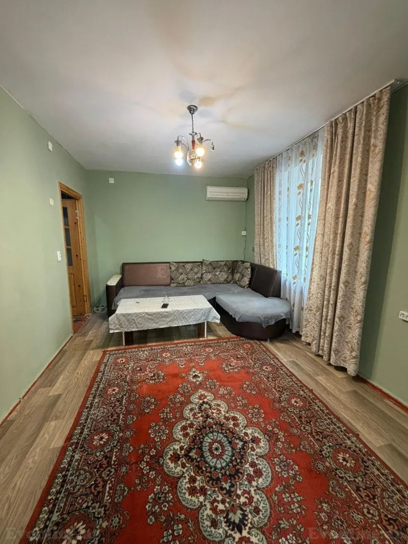 1 otaqlı Mənzil 40 m² İnşaatçılar m. Kirayə verilir