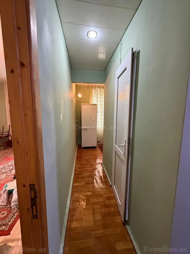 Kirayə verilir 1 otaqlı Mənzil Köhnə tikili 40 m² İnşaatçılar m. - şəkil 3