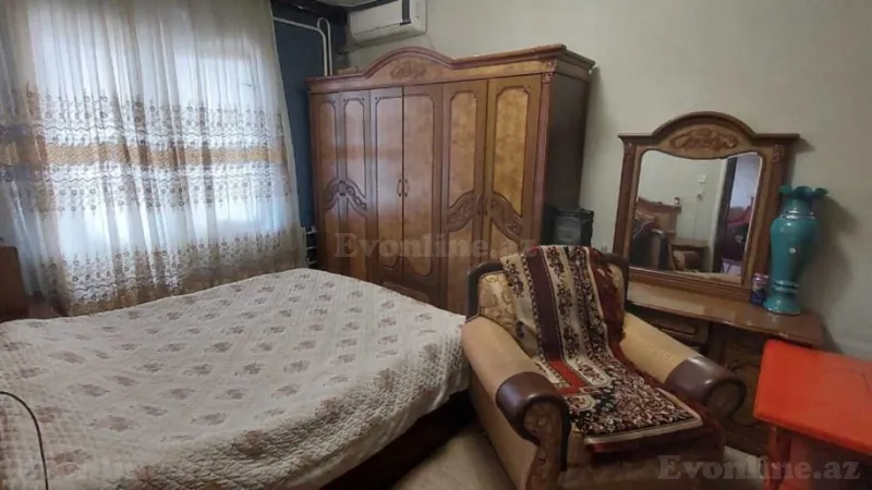 Satılır 5 otaqlı Mənzil Köhnə tikili 100 m² Yeni Yasamal - şəkil 4