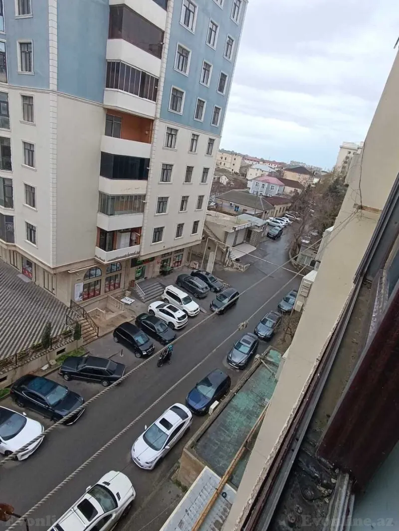 Satılır 5 otaqlı Mənzil Köhnə tikili 120 m² 8-ci mikrorayon - şəkil 5