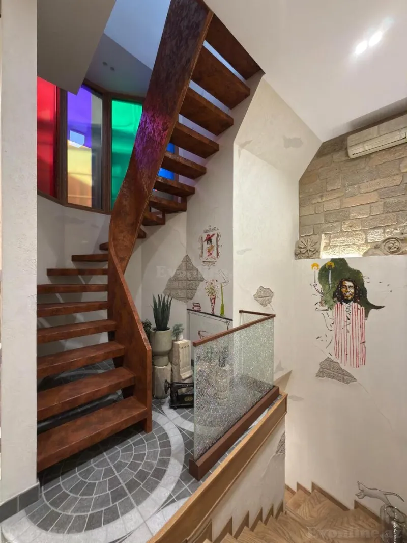 Satılır 3 otaqlı Mənzil Köhnə tikili 300 m² İçərişəhər m. - şəkil 26