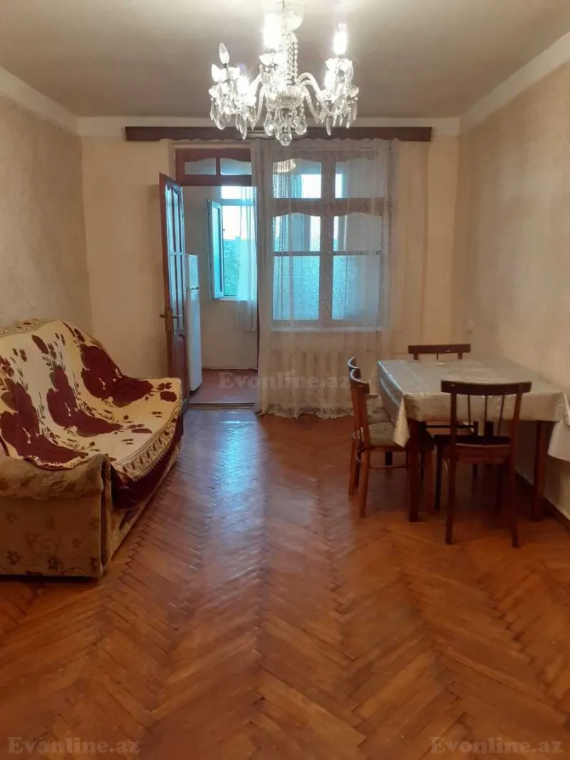 Satılır 3 otaqlı Mənzil Köhnə tikili 50 m² Binəqədi r.