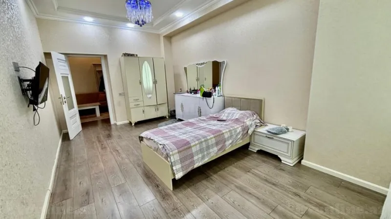 Satılır 2 otaqlı Mənzil Yeni tikili 95 m² Nəsimi r. - şəkil 6