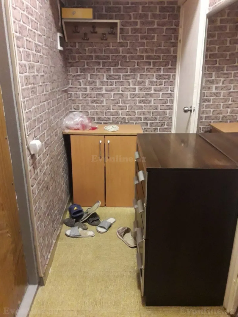 Kirayə verilir 2 otaqlı Mənzil Köhnə tikili 35 m² 4-cü mikrorayon - şəkil 2