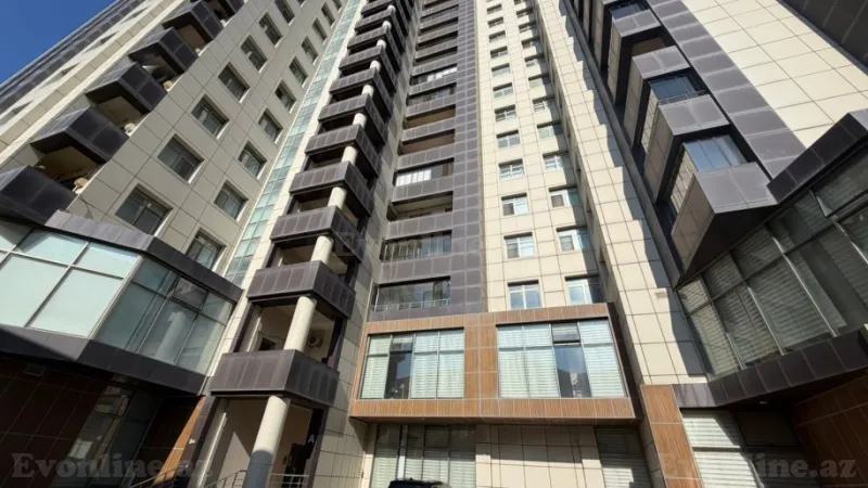 Satılır 3 otaqlı Mənzil Yeni tikili 157 m² Gənclik m. - şəkil 4