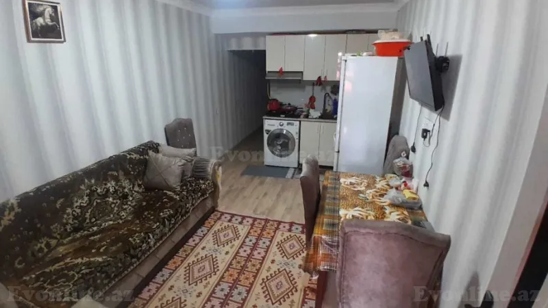 Satılır 2 otaqlı Mənzil Köhnə tikili 42 m² Suraxanı r.