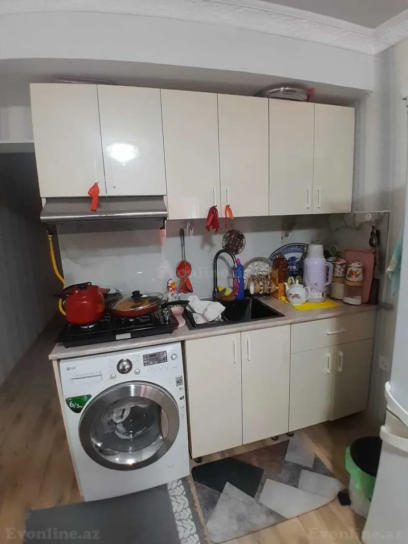 Satılır 2 otaqlı Mənzil Köhnə tikili 42 m² Suraxanı r. - şəkil 3