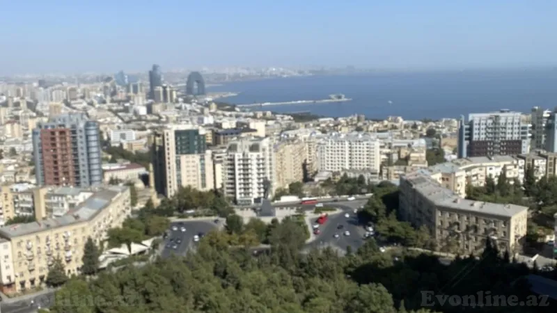 5 otaqlı Mənzil 431 m² Elmlər Akademiyası m. Satılır