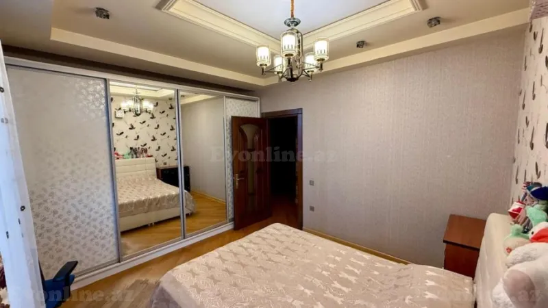 Satılır 4 otaqlı Mənzil Yeni tikili 177 m² Nərimanov r. - şəkil 7