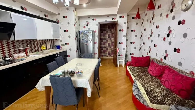 Satılır 4 otaqlı Mənzil Yeni tikili 177 m² Nərimanov r. - şəkil 8