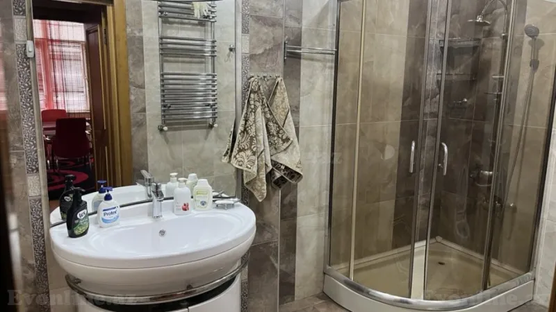 Kirayə verilir 3 otaqlı Mənzil Yeni tikili 86 m² Yeni Yasamal - şəkil 12