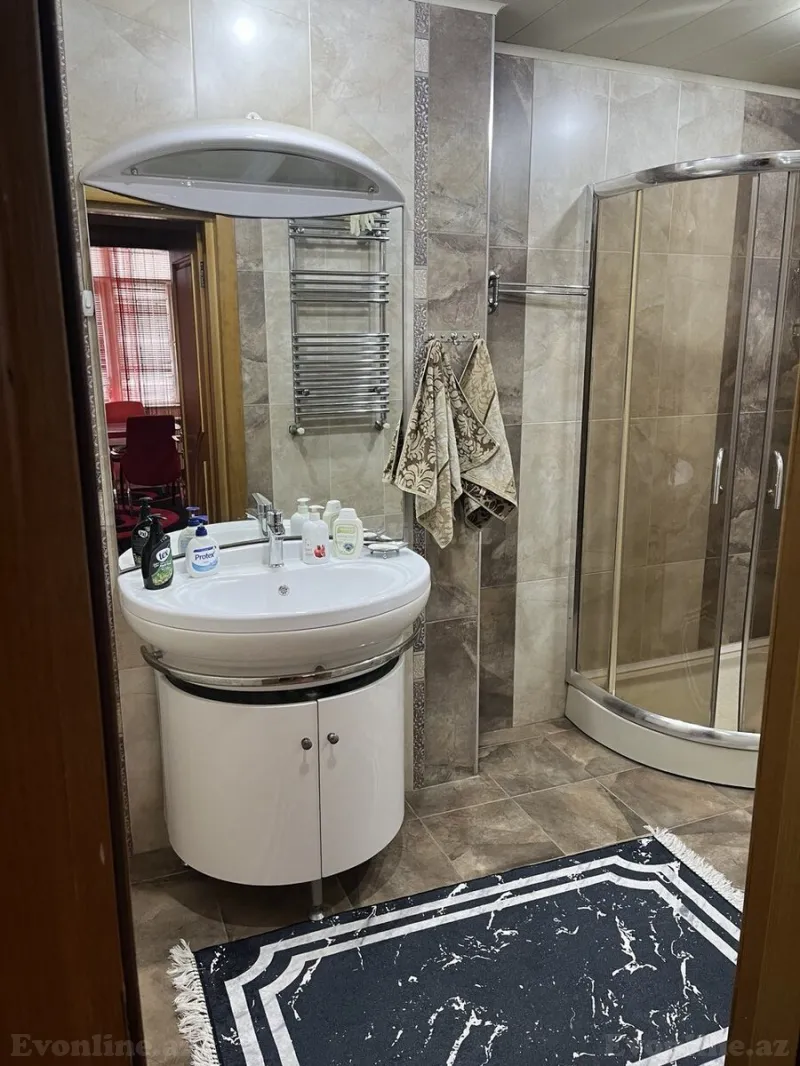 Kirayə verilir 3 otaqlı Mənzil Yeni tikili 86 m² Yeni Yasamal - şəkil 14