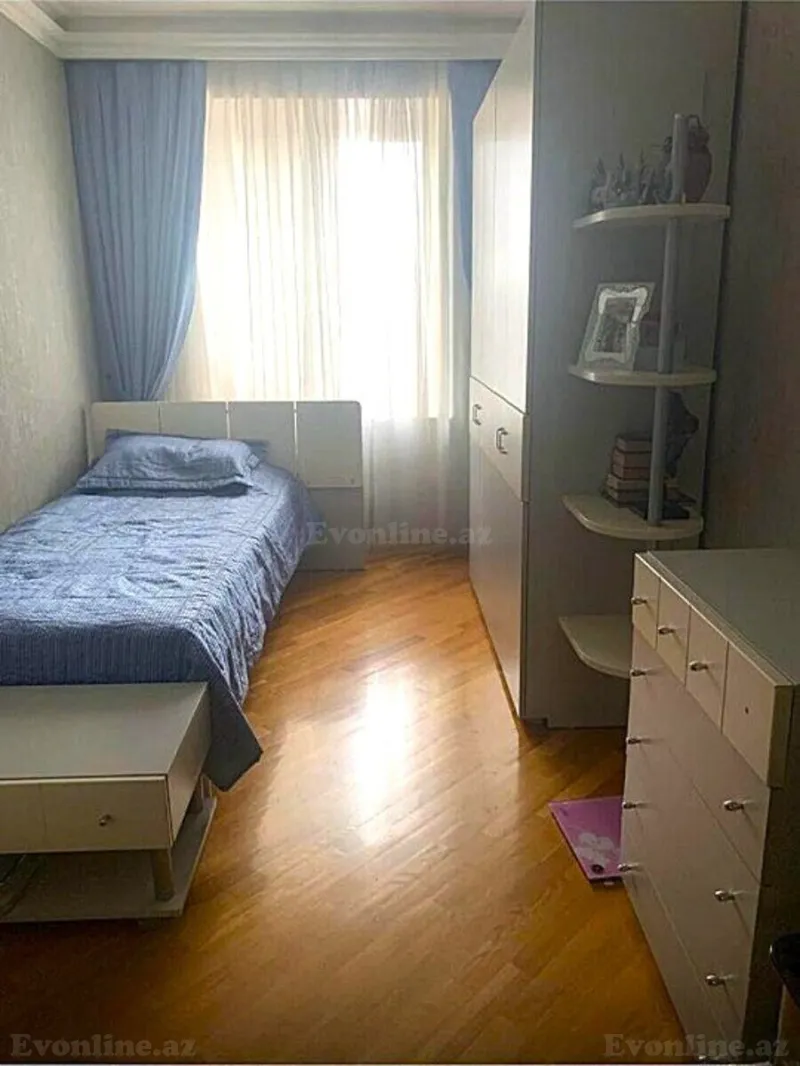 Satılır 3 otaqlı Mənzil Köhnə tikili 80 m² Yasamal r. - şəkil 4