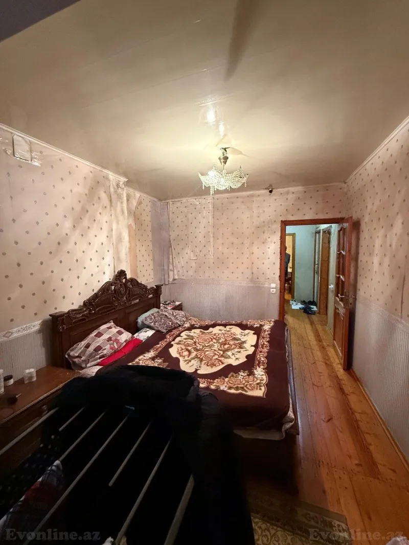 Satılır 3 otaqlı Mənzil Köhnə tikili 70 m² Nərimanov r. - şəkil 5