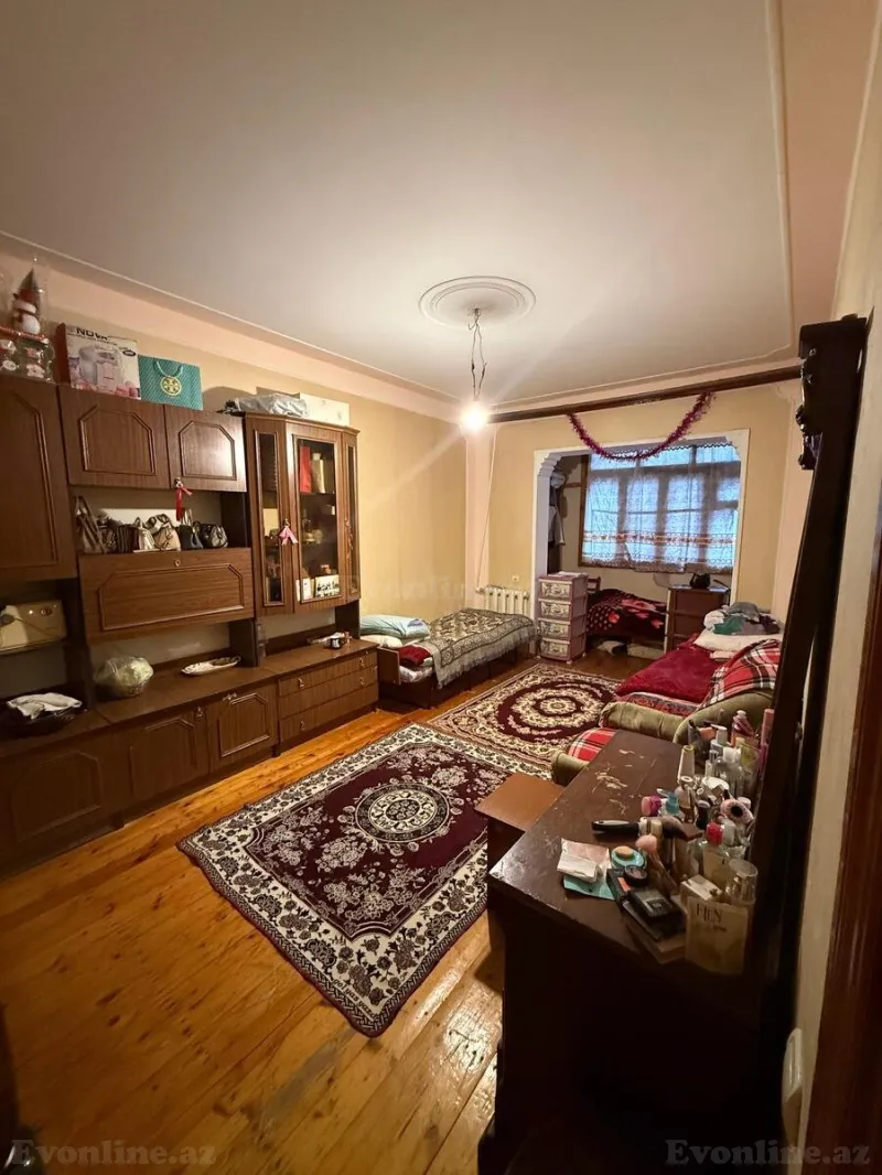 Satılır 3 otaqlı Mənzil Köhnə tikili 70 m² Nərimanov r. - şəkil 6