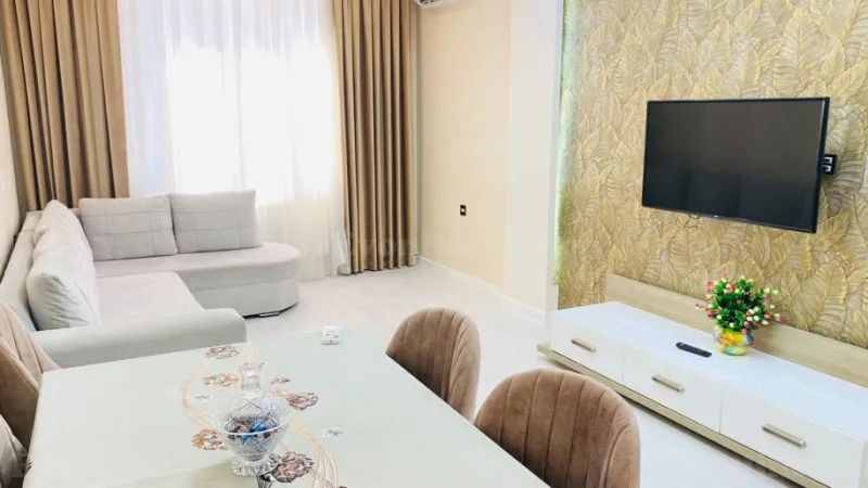 Satılır 3 otaqlı Mənzil Yeni tikili 80 m² 9-cu mikrorayon - şəkil 2