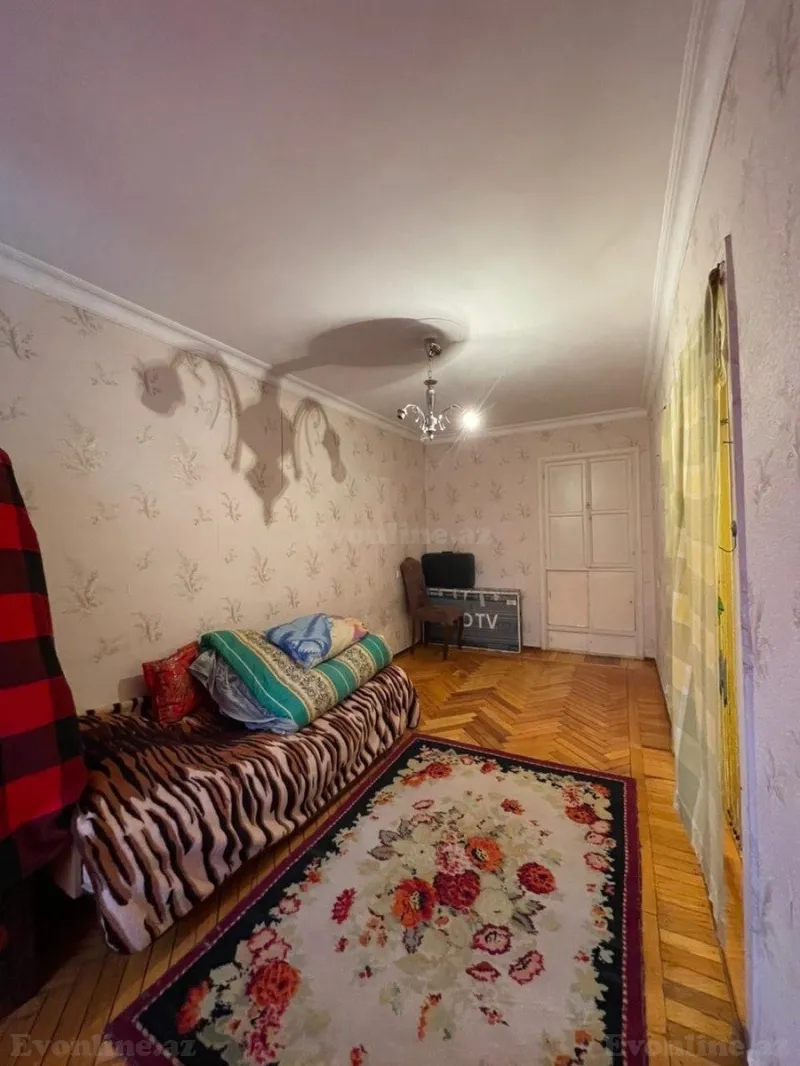 Satılır 3 otaqlı Mənzil Köhnə tikili 75 m² Yasamal - şəkil 8