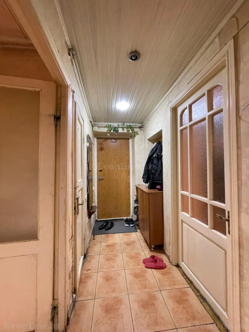 Satılır 3 otaqlı Mənzil Köhnə tikili 75 m² Yasamal - şəkil 12