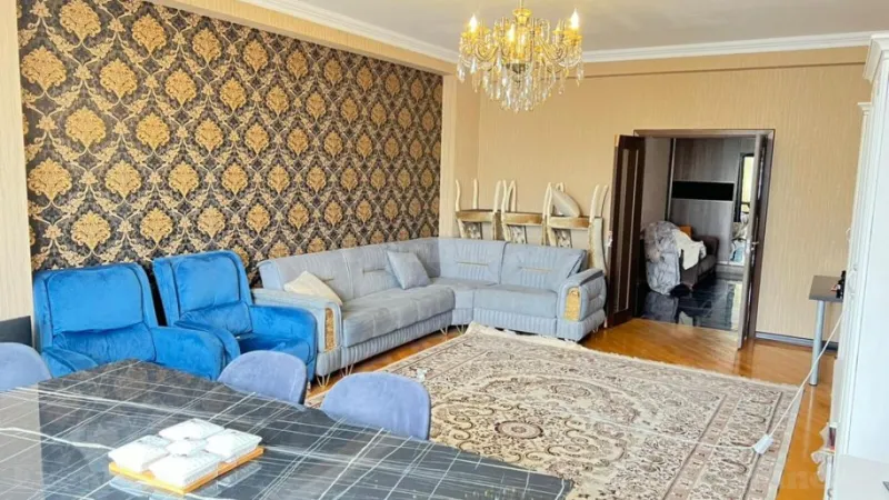 Satılır 3 otaqlı Mənzil Yeni tikili 150 m² Elmlər Akademiyası m. - şəkil 3