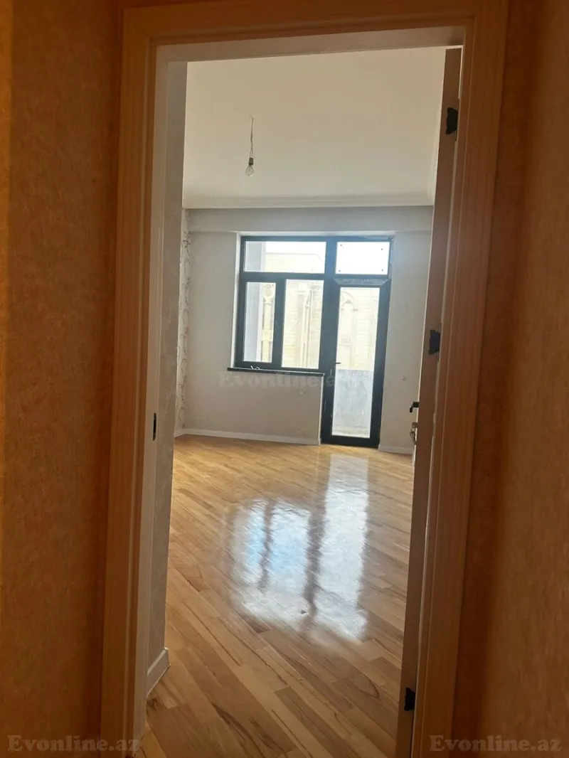 Satılır 3 otaqlı Mənzil Yeni tikili 88 m² Qara Qarayev m. - şəkil 5