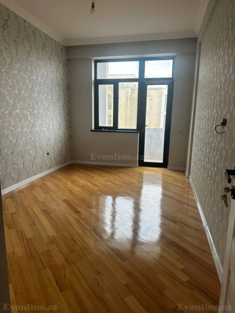 Satılır 3 otaqlı Mənzil Yeni tikili 88 m² Qara Qarayev m. - şəkil 8