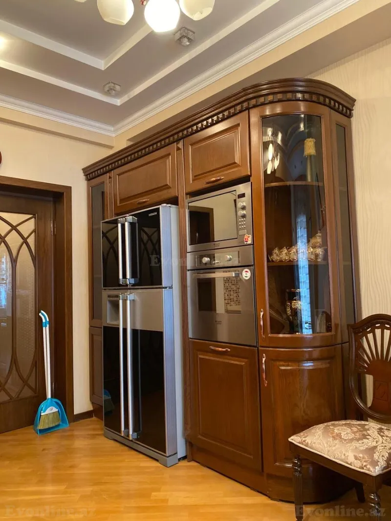 Kirayə verilir 3 otaqlı Mənzil Yeni tikili 160 m² Elmlər Akademiyası m. - şəkil 16