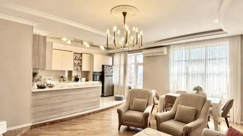 Satılır 3 otaqlı Mənzil Yeni tikili 120 m² Gənclik m. - şəkil 2