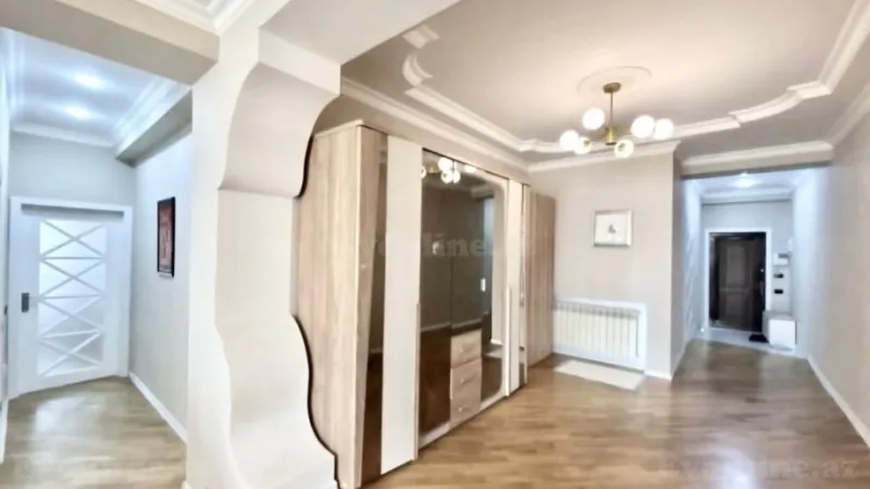 Satılır 3 otaqlı Mənzil Yeni tikili 120 m² Gənclik m. - şəkil 9