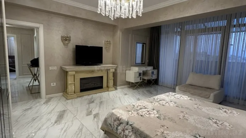 Kirayə verilir 4 otaqlı Mənzil Yeni tikili 160 m² Yasamal - şəkil 9