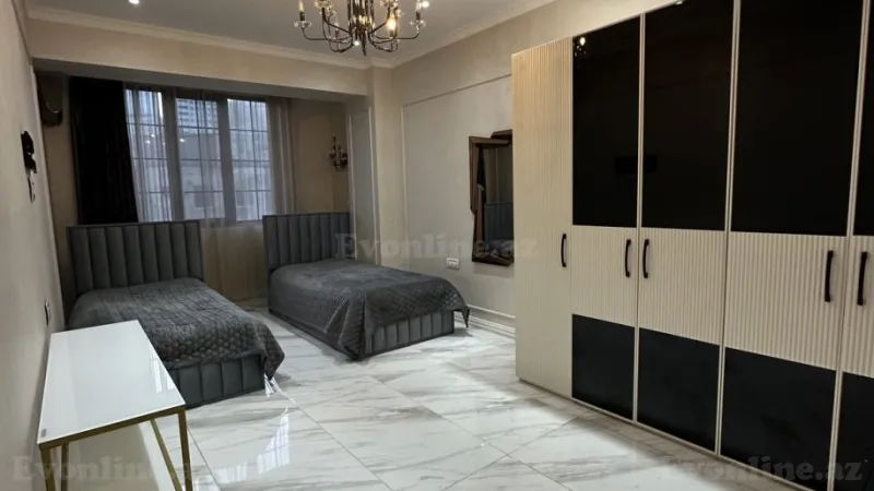 Kirayə verilir 4 otaqlı Mənzil Yeni tikili 160 m² Yasamal - şəkil 12