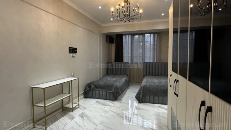 Kirayə verilir 4 otaqlı Mənzil Yeni tikili 160 m² Yasamal - şəkil 17