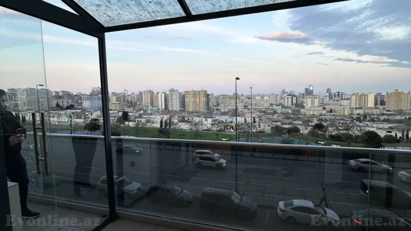 Kirayə verilir 4 otaqlı Mənzil Yeni tikili 160 m² Yasamal - şəkil 22