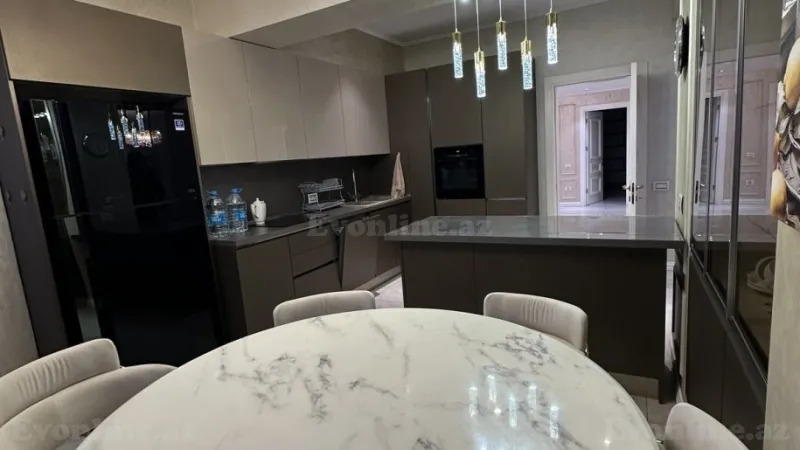 Kirayə verilir 4 otaqlı Mənzil Yeni tikili 160 m² Yasamal - şəkil 23