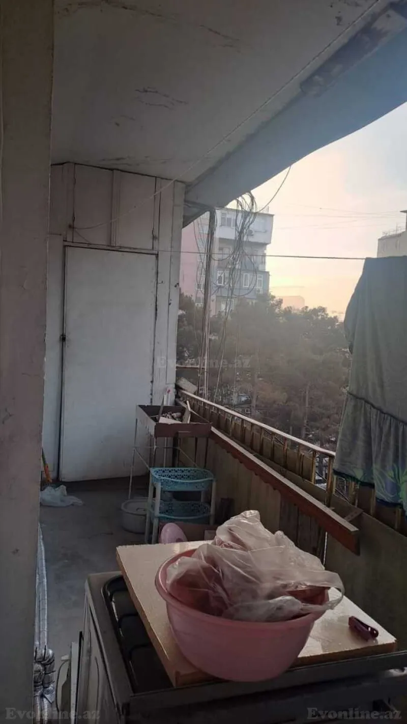 Satılır 3 otaqlı Mənzil Köhnə tikili 90 m² 8-ci mikrorayon - şəkil 9