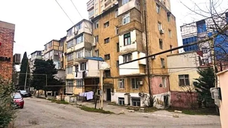 Satılır 2 otaqlı Mənzil Köhnə tikili 33 m² İnşaatçılar m. - şəkil 7