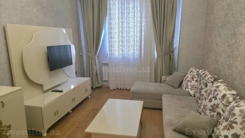 3 otaqlı Mənzil 87 m² Xırdalan Kirayə verilir